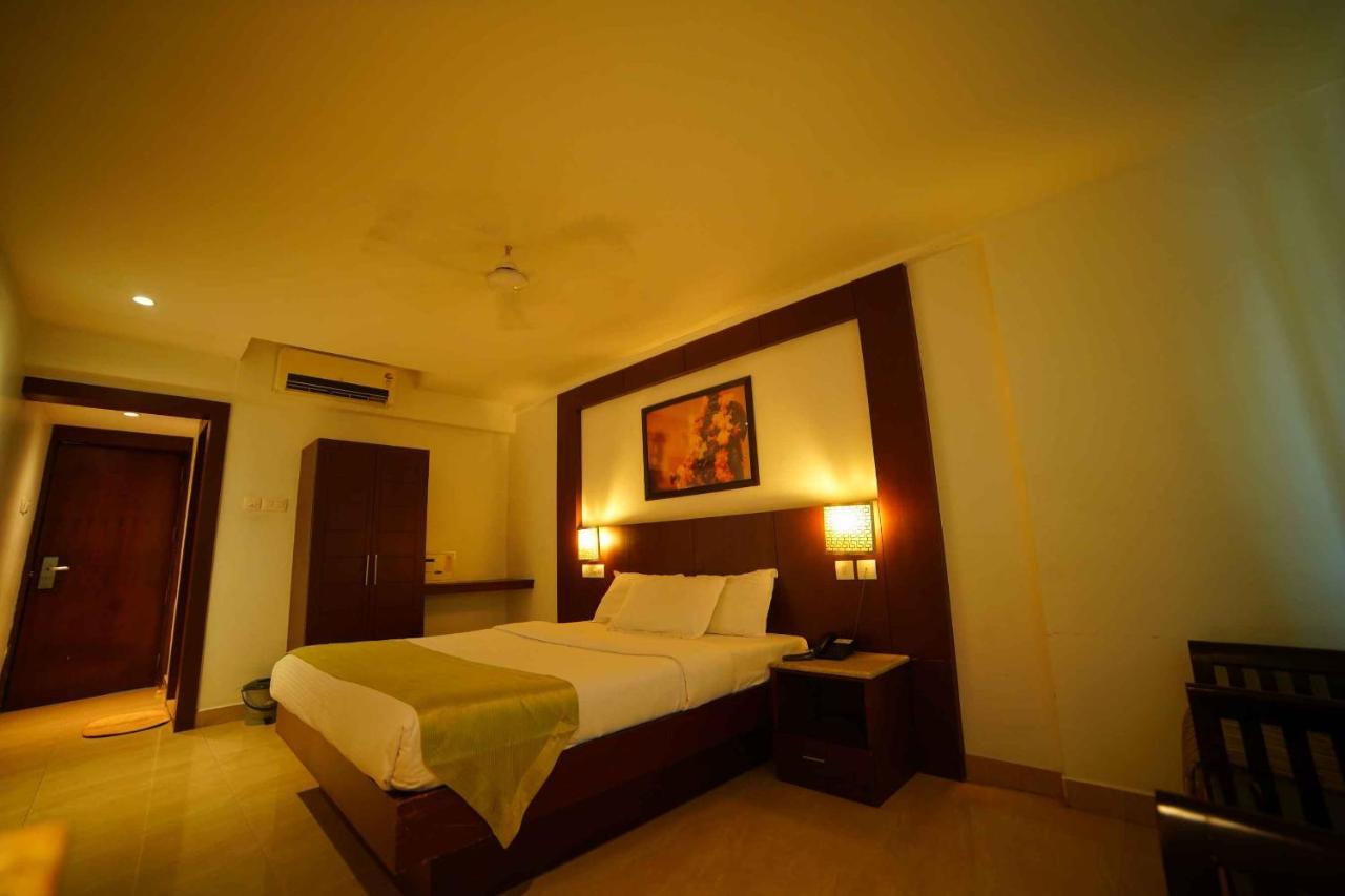 Lalitha Inn Guruvāyūr 외부 사진
